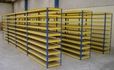 How to Maximize Your Retail Space with the Right Display Rack Supplier and Industrial Shelving System