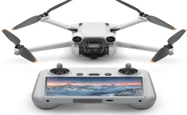 Exploring the Best Small Drones for Aerial Photography and Everyday Flying