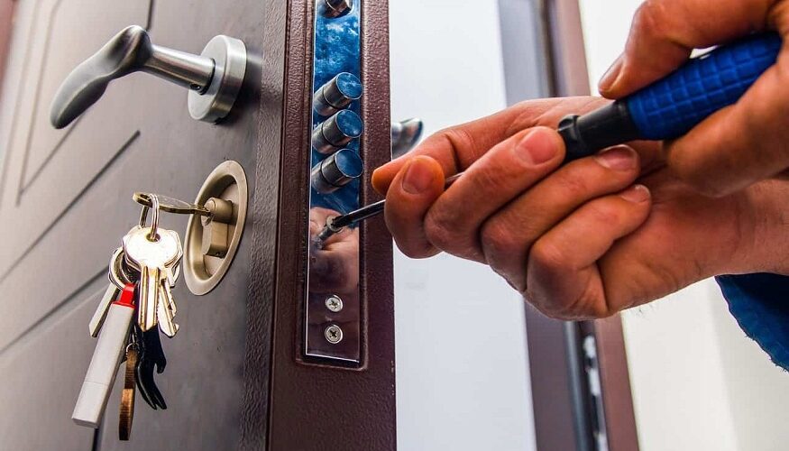 Emergency Locksmith Prices: What to Expect Across Major UK Cities