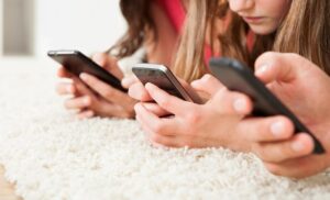 Connection in the Digital Age: How to Make Online Friends via Video Chat