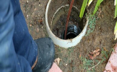 When Should You Call a Plumber for a Blocked Drain Instead of Fixing It Yourself?